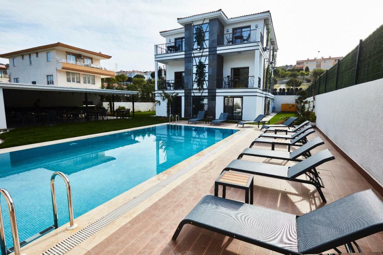 Ruwais Hotel Çeşme Buitenkant foto